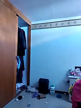 Snapshot of 11-Lilith chatting on December 10, 2024, 5:44 pm 11-Lilith online show from December 10, 2024, 5:44 pm