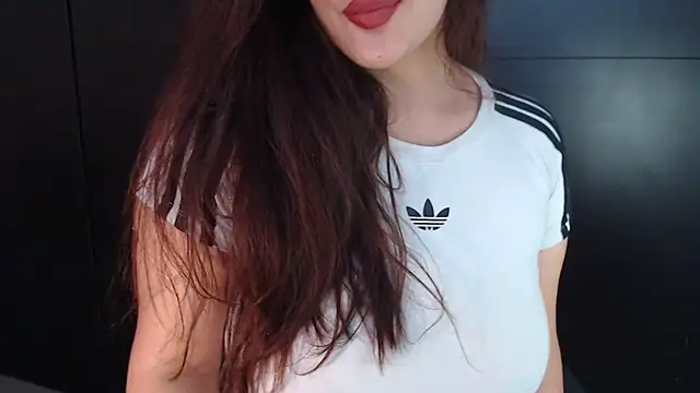 Snapshot of AdharaLujan chatting on March 16, 2025, 4:34 pm AdharaLujan online show from March 16, 2025, 4:34 pm