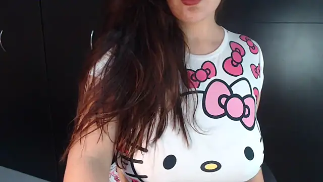 Snapshot of AdharaLujan chatting on March 23, 2025, 2:15 am AdharaLujan online show from March 23, 2025, 2:15 am