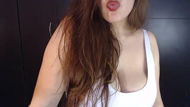 Snapshot of AdharaLujan chatting on February 22, 2025, 8:42 pm AdharaLujan online show from February 22, 2025, 8:42 pm