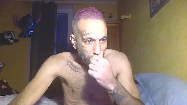 arrow13680 online show from November 29, 2025, 3:45 pm