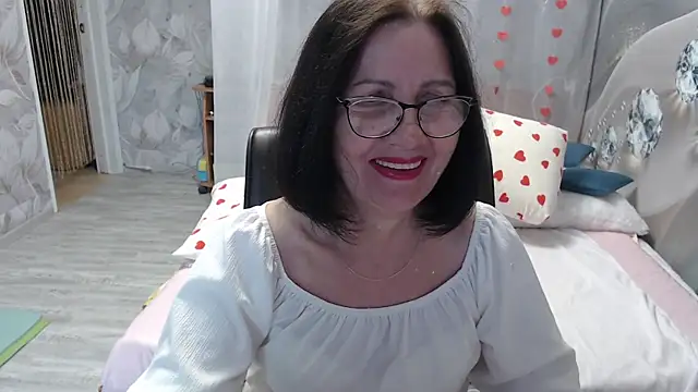 OlgaHottie online show from June 6, 2026, 11:43 pm