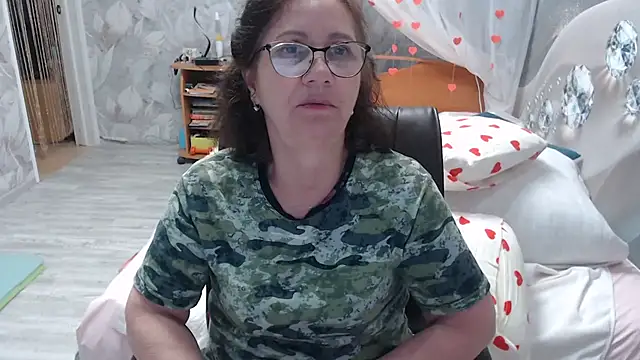 OlgaHottie online show from June 19, 2026, 9:26 am