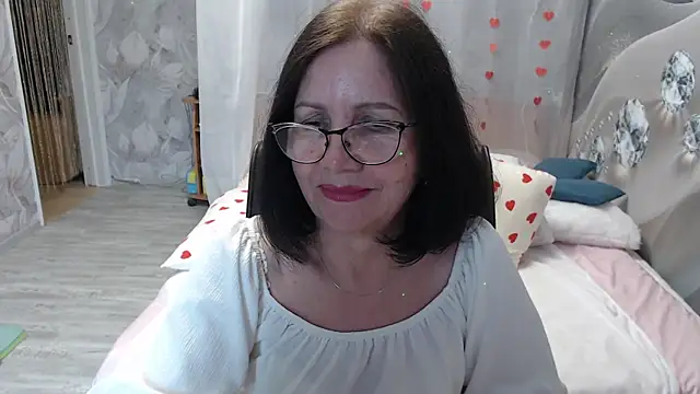 OlgaHottie online show from June 8, 2026, 1:28 am