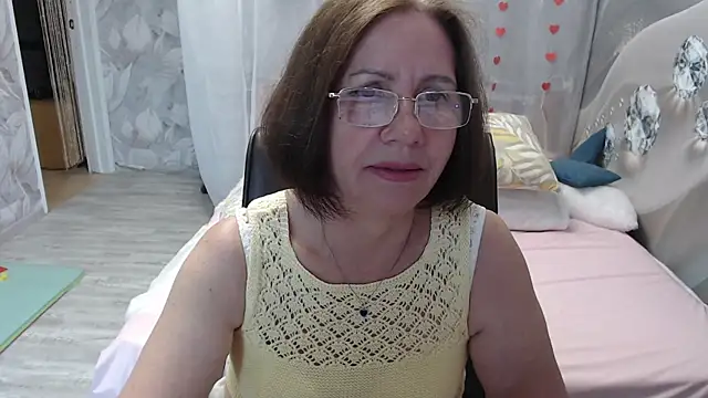 OlgaHottie online show from July 27, 2026, 12:17 am