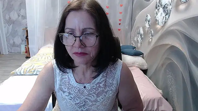 OlgaHottie online show from February 3, 2026, 2:53 am