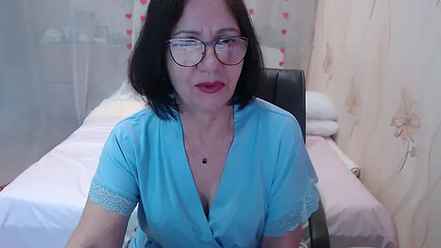 OlgaHottie online show from October 6, 2025, 11:27 pm