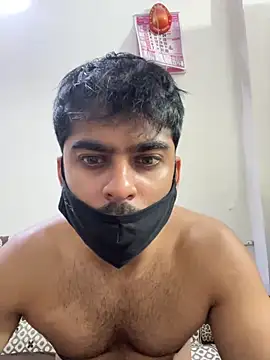 Snapshot of John_desihunk chatting on May 23, 2026, 7:18 am John desihunk online show from May 23, 2026, 7:18 am