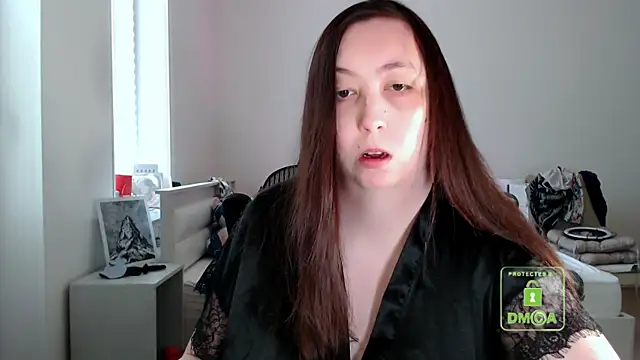 Snapshot of cute_and_hot chatting on May 31, 2026, 12:44 pm cute and hot online show from May 31, 2026, 12:44 pm