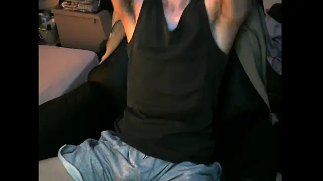 Snapshot of Ray175oo chatting on October 2, 2025, 4:10 pm Ray175oo online show from October 2, 2025, 4:10 pm