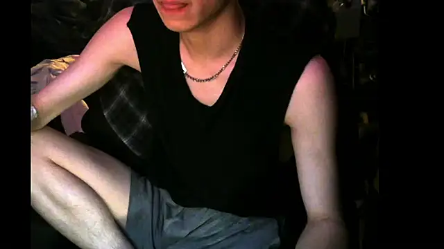 Snapshot of Ray175oo chatting on February 19, 2025, 4:33 pm Ray175oo online show from February 19, 2025, 4:33 pm