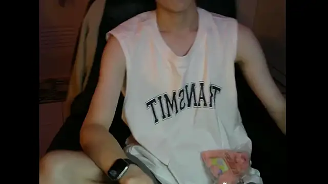 Snapshot of Ray175oo chatting on October 24, 2025, 3:55 pm Ray175oo online show from October 24, 2025, 3:55 pm