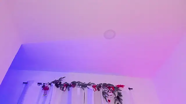 Snapshot of Lia_Petite1 chatting on March 18, 2025, 11:42 pm Lia Petite1 online show from March 18, 2025, 11:42 pm