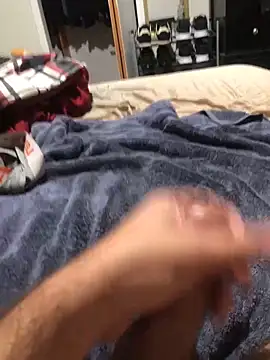 Snapshot of darksmoke011 chatting on October 22, 2025, 3:39 am darksmoke011 online show from October 22, 2025, 3:39 am