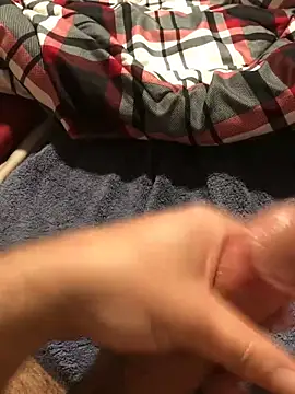 Snapshot of darksmoke011 chatting on March 20, 2025, 3:45 am darksmoke011 online show from March 20, 2025, 3:45 am