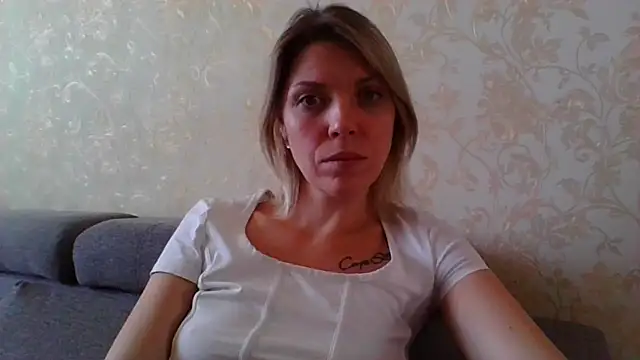 VelvetLove287 online show from March 20, 2025, 8:53 am