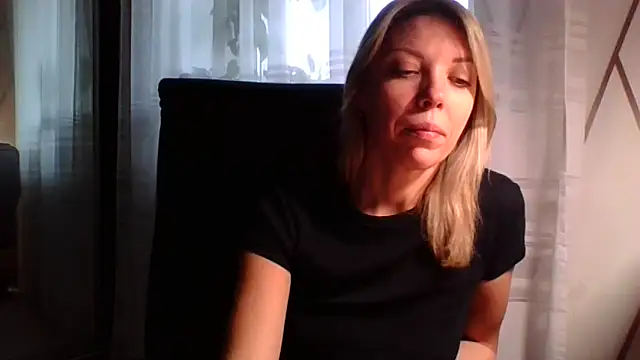 VelvetLove287 online show from February 26, 2026, 6:24 am