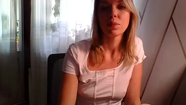 VelvetLove287 online show from March 6, 2026, 6:41 am