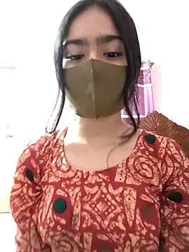 Arisha- online show from October 31, 2025, 7:54 pm