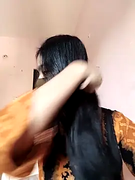 Arisha- online show from November 15, 2025, 8:07 am