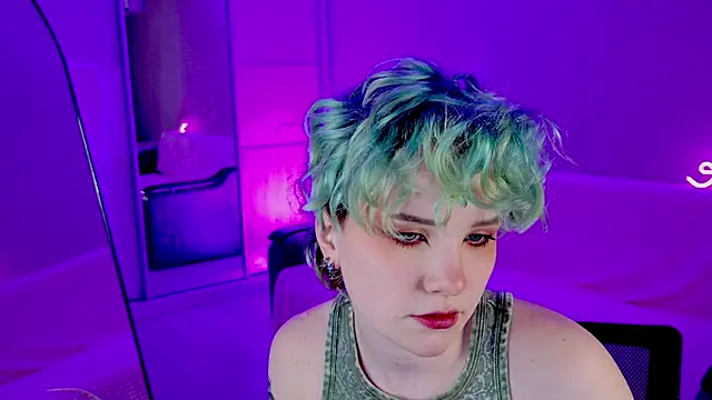 Snapshot of School_Love chatting on January 23, 2025, 1:13 pm School Love online show from January 23, 2025, 1:13 pm