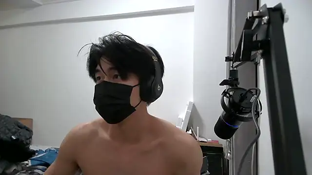 Snapshot of wuzhimao0207 chatting on December 18, 2024, 3:22 pm wuzhimao0207 online show from December 18, 2024, 3:22 pm