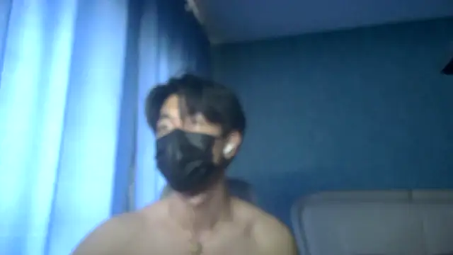 wuzhimao0207 online show from May 31, 2026, 4:40 am