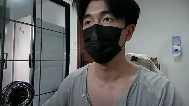 wuzhimao0207 online show from July 9, 2026, 9:21 am