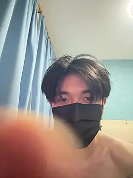 wuzhimao0207 online show from June 12, 2026, 5:10 pm