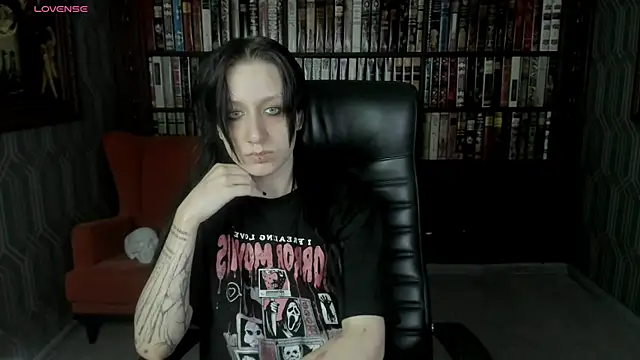 Medusa  Gorgona online show from October 25, 2025, 5:57 pm