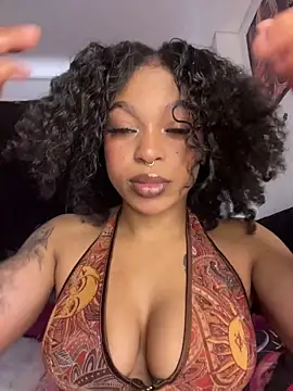 Snapshot of Melany_Williams chatting on April 22, 2026, 12:34 pm Melany Williams online show from April 22, 2026, 12:34 pm