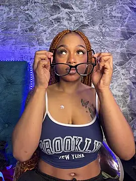Snapshot of Melany_Williams chatting on April 4, 2026, 1:17 pm Melany Williams online show from April 4, 2026, 1:17 pm