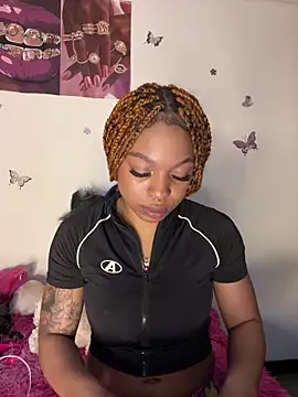 Snapshot of Melany_Williams chatting on June 1, 2026, 1:39 am Melany Williams online show from June 1, 2026, 1:39 am