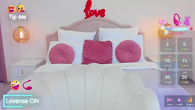 MissLoou online show from February 27, 2026, 6:02 am