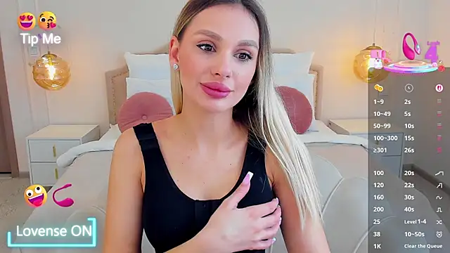 MissLoou online show from January 15, 2026, 6:17 am