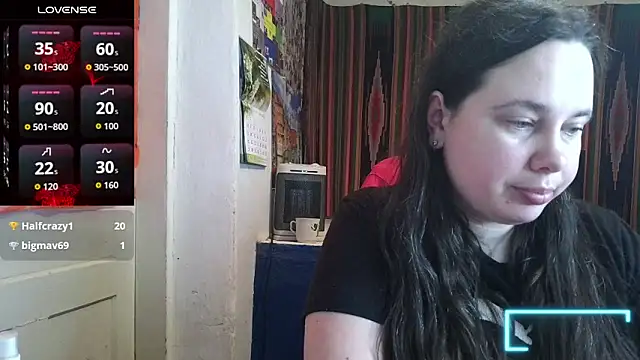 Snapshot of Cora_Maro chatting on May 28, 2026, 2:08 am Cora Maro online show from May 28, 2026, 2:08 am