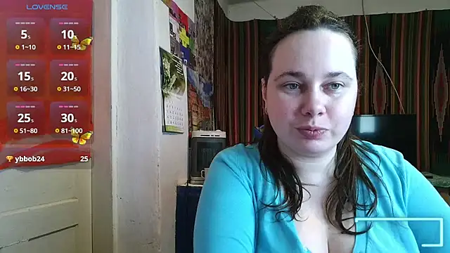 Snapshot of Cora_Maro chatting on May 22, 2026, 12:14 pm Cora Maro online show from May 22, 2026, 12:14 pm
