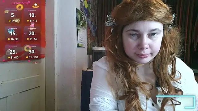 Snapshot of Cora_Maro chatting on May 15, 2026, 12:03 pm Cora Maro online show from May 15, 2026, 12:03 pm