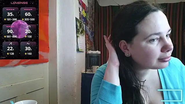 Snapshot of Cora_Maro chatting on May 16, 2026, 12:53 am Cora Maro online show from May 16, 2026, 12:53 am