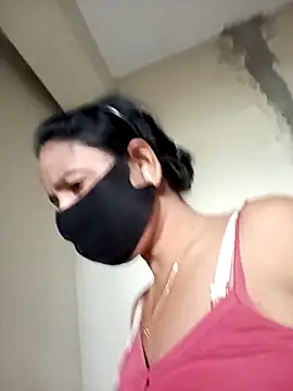 Snapshot of Neha-Roy chatting on November 11, 2025, 5:35 am Neha-Roy online show from November 11, 2025, 5:35 am