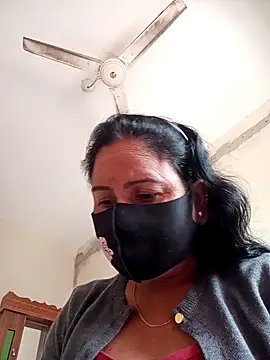 Snapshot of Neha-Roy chatting on December 22, 2025, 4:56 am Neha-Roy online show from December 22, 2025, 4:56 am