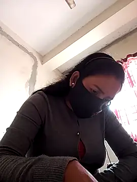 Snapshot of Neha-Roy chatting on January 11, 2026, 5:47 am Neha-Roy online show from January 11, 2026, 5:47 am