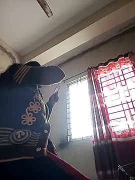 Snapshot of Neha-Roy chatting on January 12, 2026, 5:36 am Neha-Roy online show from January 12, 2026, 5:36 am