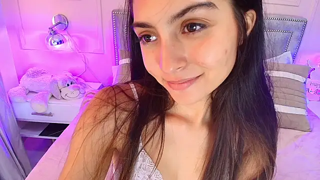 Emelie Ch1 online show from January 12, 2025, 11:39 am