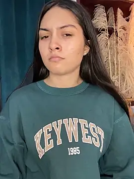 Emelie Ch1 online show from March 14, 2025, 12:32 am