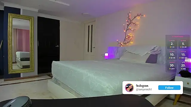 Snapshot of charolbruce_1 chatting on December 3, 2025, 12:37 pm charolbruce 1 online show from December 3, 2025, 12:37 pm