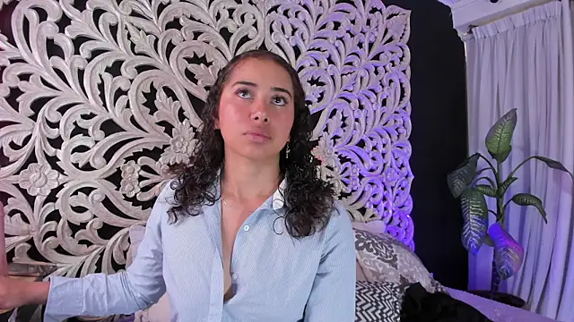 Ammy nova online show from April 2, 2026, 8:04 pm