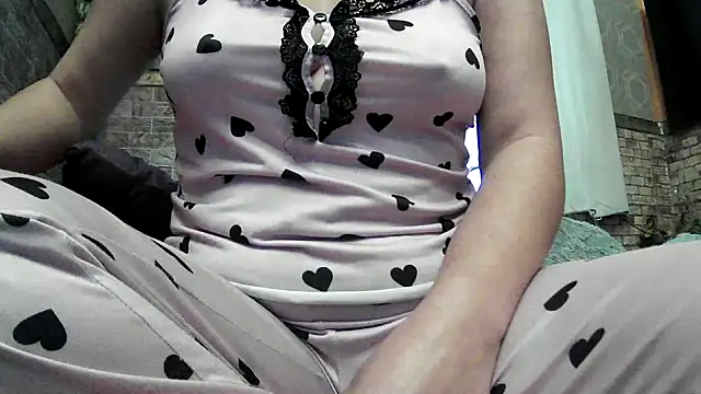 Snapshot of LisaPuree chatting on February 23, 2026, 7:42 am LisaPuree online show from February 23, 2026, 7:42 am