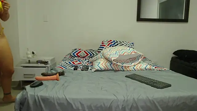 Snapshot of AnnieRoss69 chatting on September 9, 2025, 11:36 pm AnnieRoss69 online show from September 9, 2025, 11:36 pm