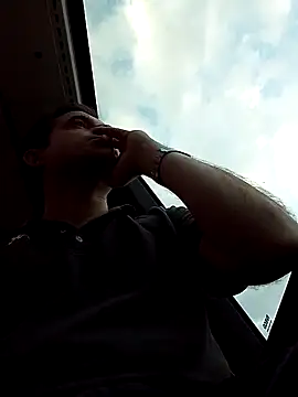 openlegsforyou online show from September 12, 2025, 5:51 am